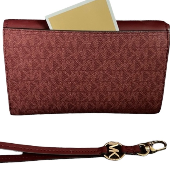 Michael Kors Jet Set Charm Large Flap Phone Wristlet In Logo/Oxblood NEW! - Picture 5 of 5
